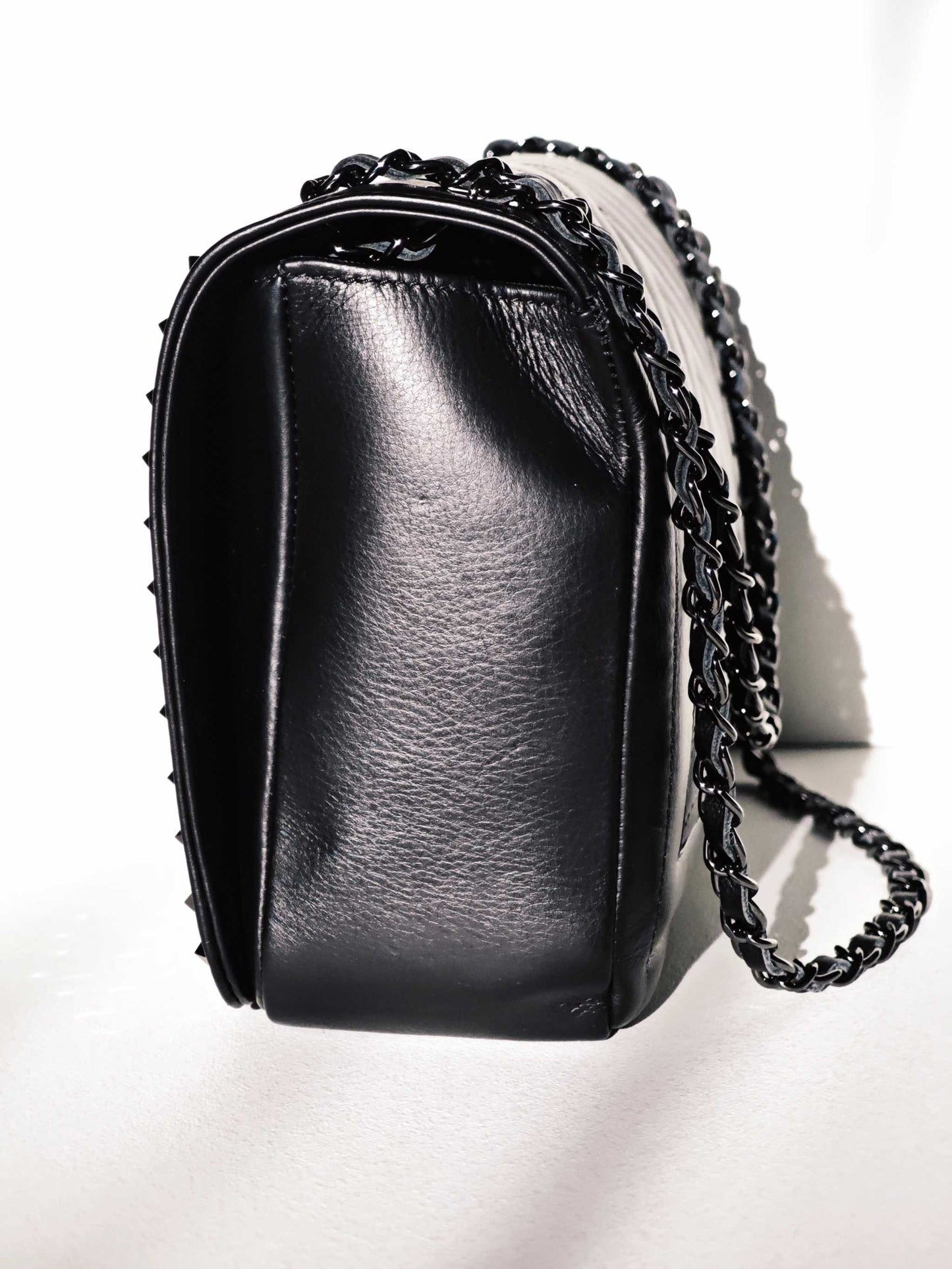 Ledertasche Nieten Schwarz