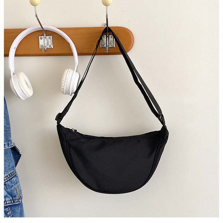 Moon Bag medium Schwarz